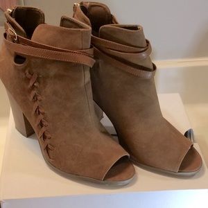 Cognac Western Dress Bootie